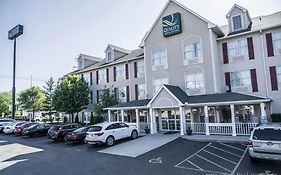 Quality Inn & Suites Cincinnati Sharonville